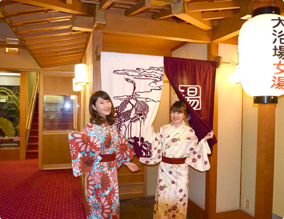 写真:宿泊施設の大浴場の様子